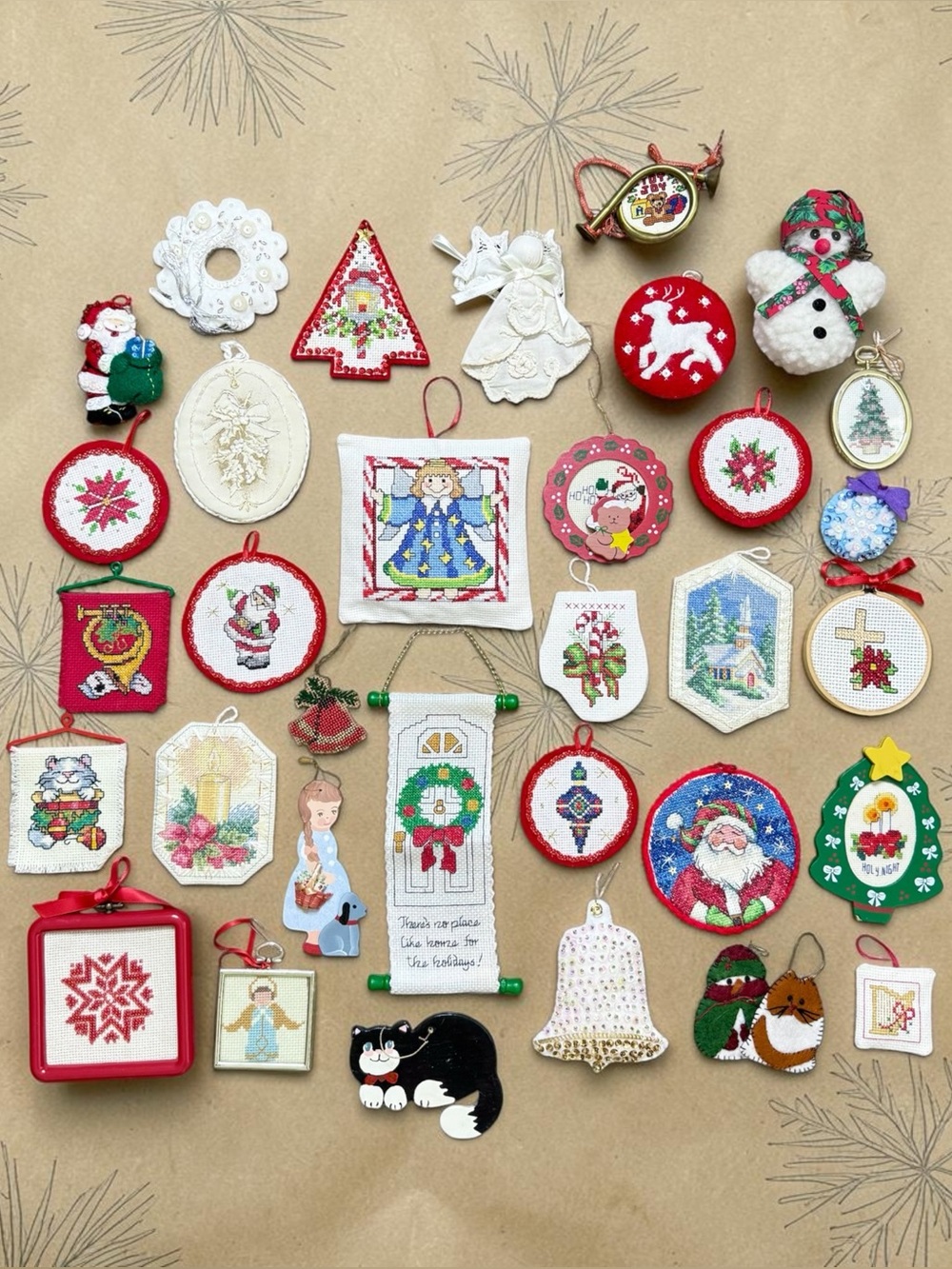 34 Piece Handmade Christmas Ornaments Vintage Wood Knit Mixed Materials